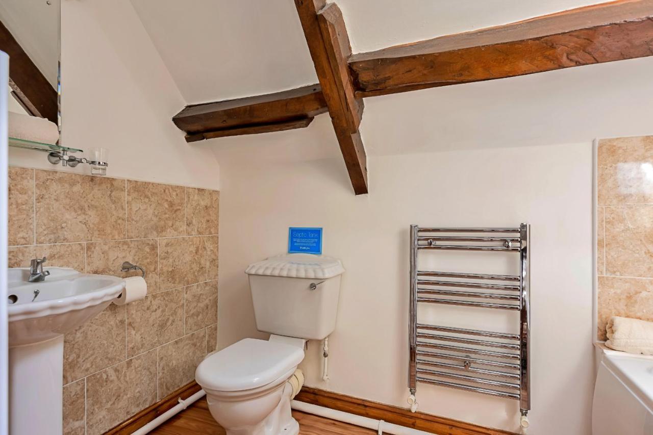 Finest Retreats - Fives Court * North Cheriton
