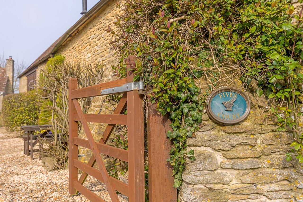 Finest Retreats - Fives Court